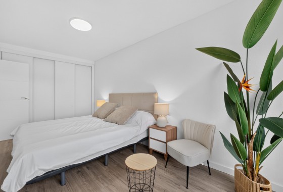 Resale - Apartment / flat - Villamartin - Costa Blanca