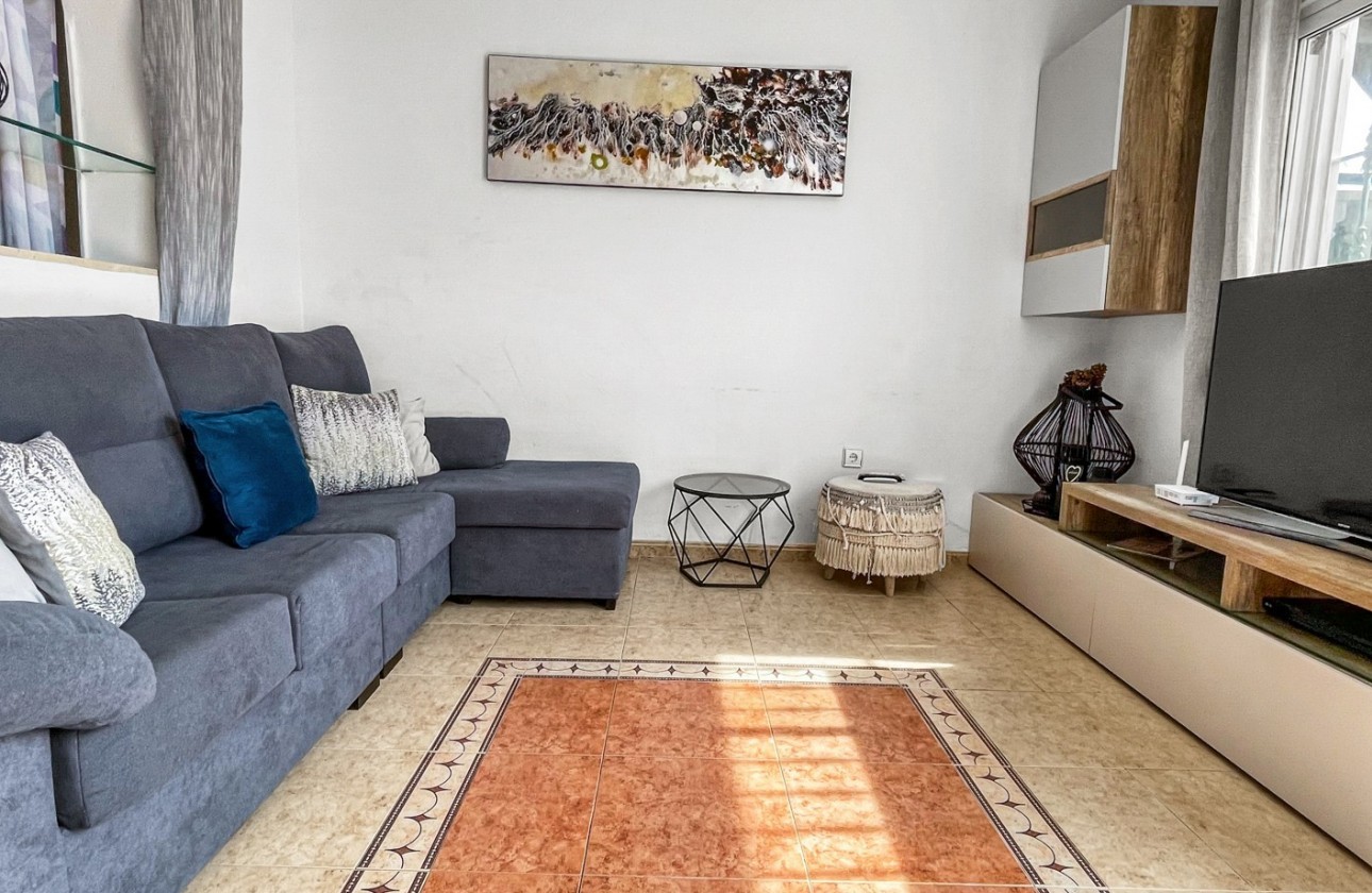 Resale - Bungalow - Torrevieja - Costa Blanca