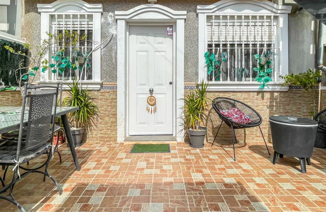 Resale - Bungalow - Torrevieja - Costa Blanca