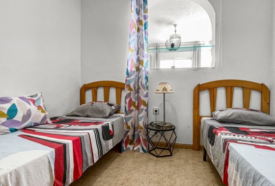 Resale - Bungalow - Torrevieja - Costa Blanca
