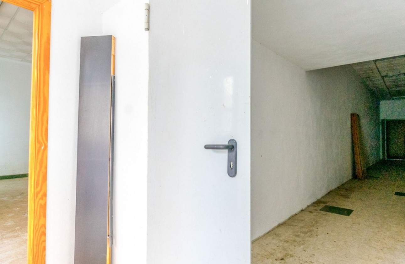 Revente - Commercial - Torrevieja - Costa Blanca