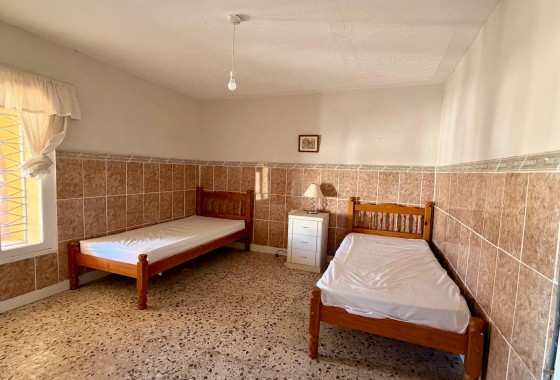Revente - Country house - Pinoso - Inland