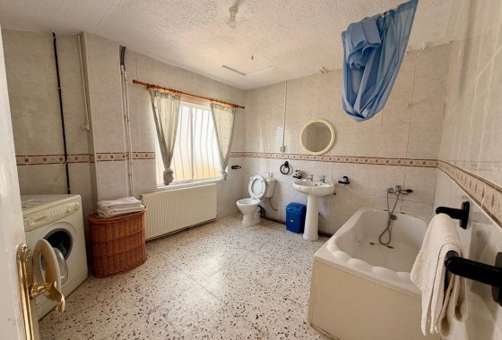 Revente - Country house - Pinoso - Inland