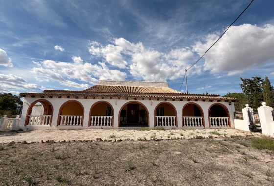 Revente - Country house - Pinoso - Inland