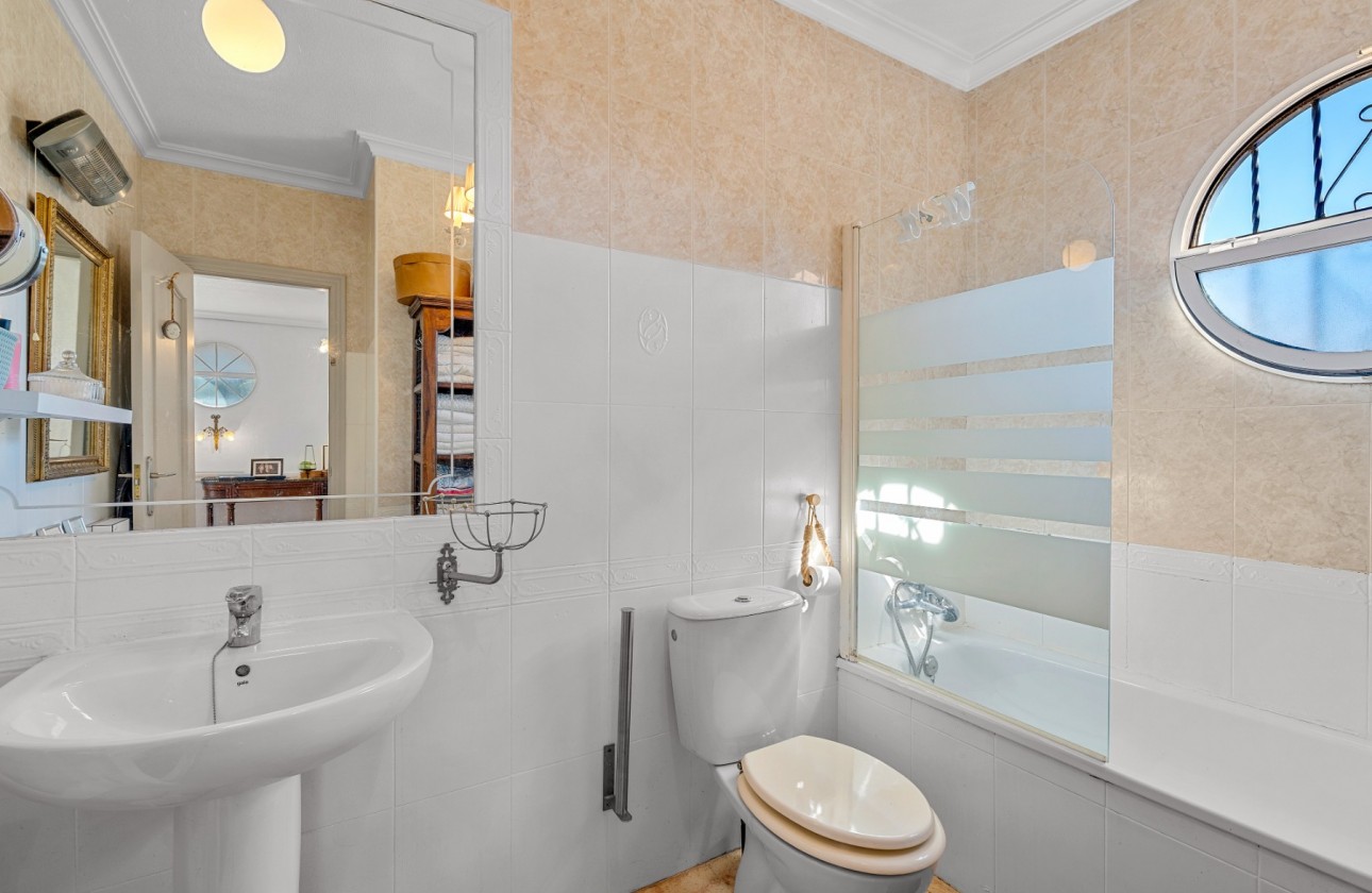 Reventa - Chalet - Villamartin - Costa Blanca