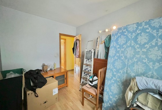 Reventa - Apartamento / piso - Torrevieja - Puerto Deportivo