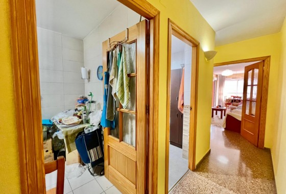 Reventa - Apartamento / piso - Torrevieja - Puerto Deportivo