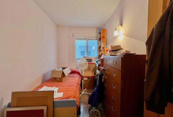 Reventa - Apartamento / piso - Torrevieja - Puerto Deportivo