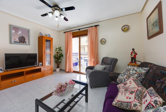 Resale - Apartment / flat - Torrevieja - Playa del Cura