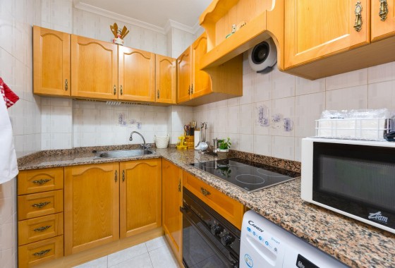 Resale - Apartment / flat - Torrevieja - Playa del Cura
