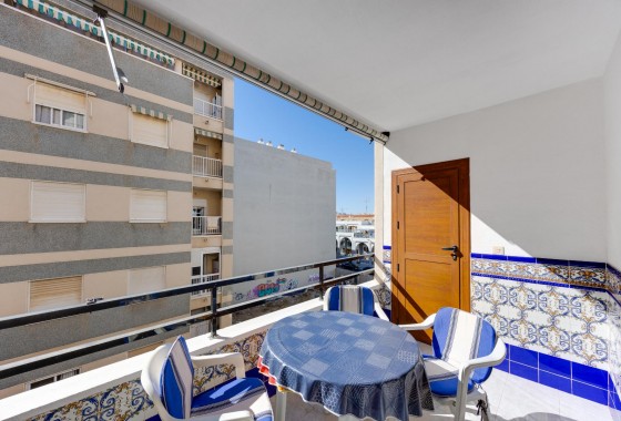 Resale - Apartment / flat - Torrevieja - Playa del Cura