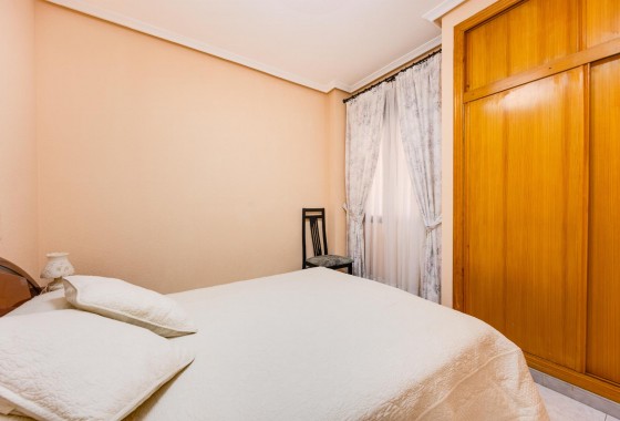 Resale - Apartment / flat - Torrevieja - Playa del Cura
