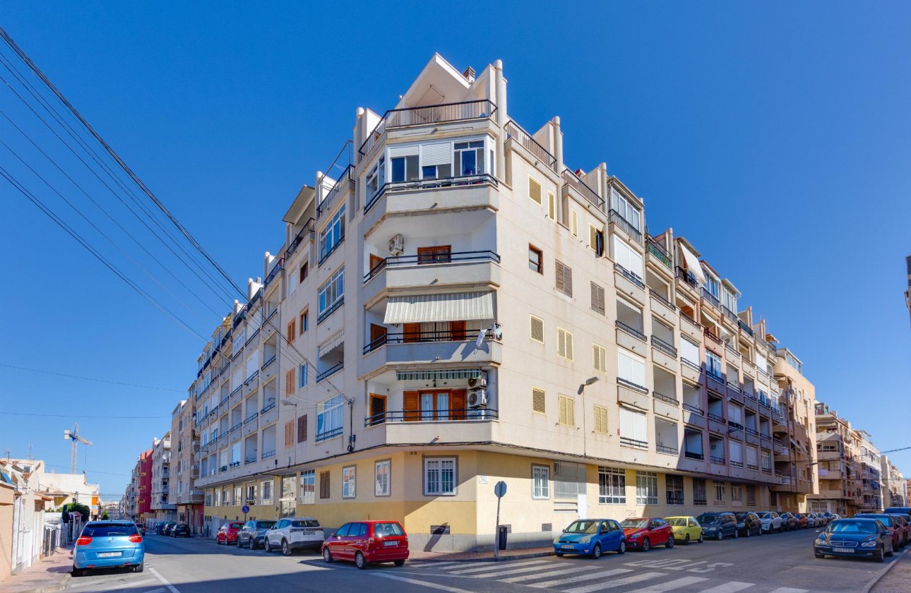Resale - Apartment / flat - Torrevieja - Playa del Cura