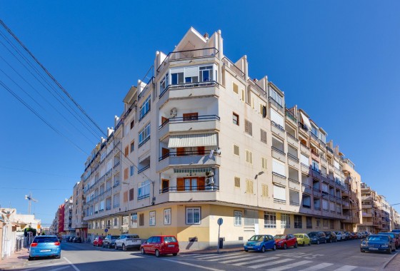 Resale - Apartment / flat - Torrevieja - Playa del Cura
