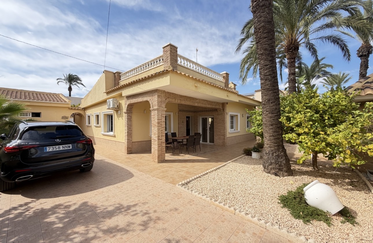 Revente - Villa - Cabo Roig