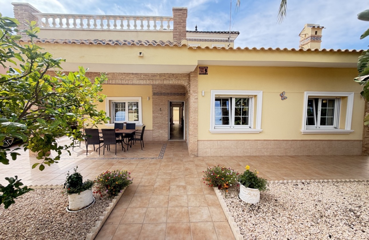 Revente - Villa - Cabo Roig