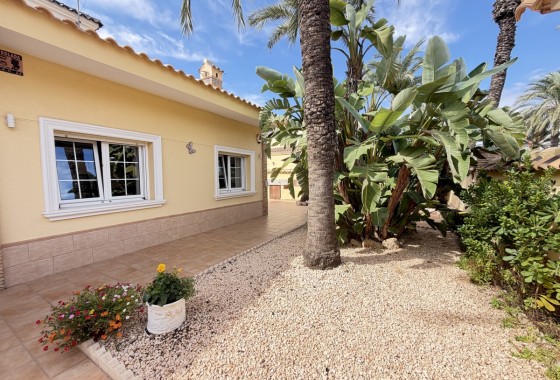Revente - Villa - Cabo Roig