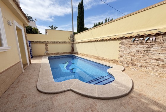 Revente - Villa - Cabo Roig