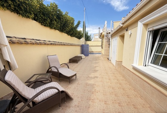 Revente - Villa - Cabo Roig