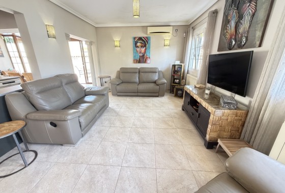 Revente - Villa - Cabo Roig