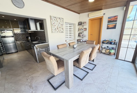 Revente - Villa - Cabo Roig