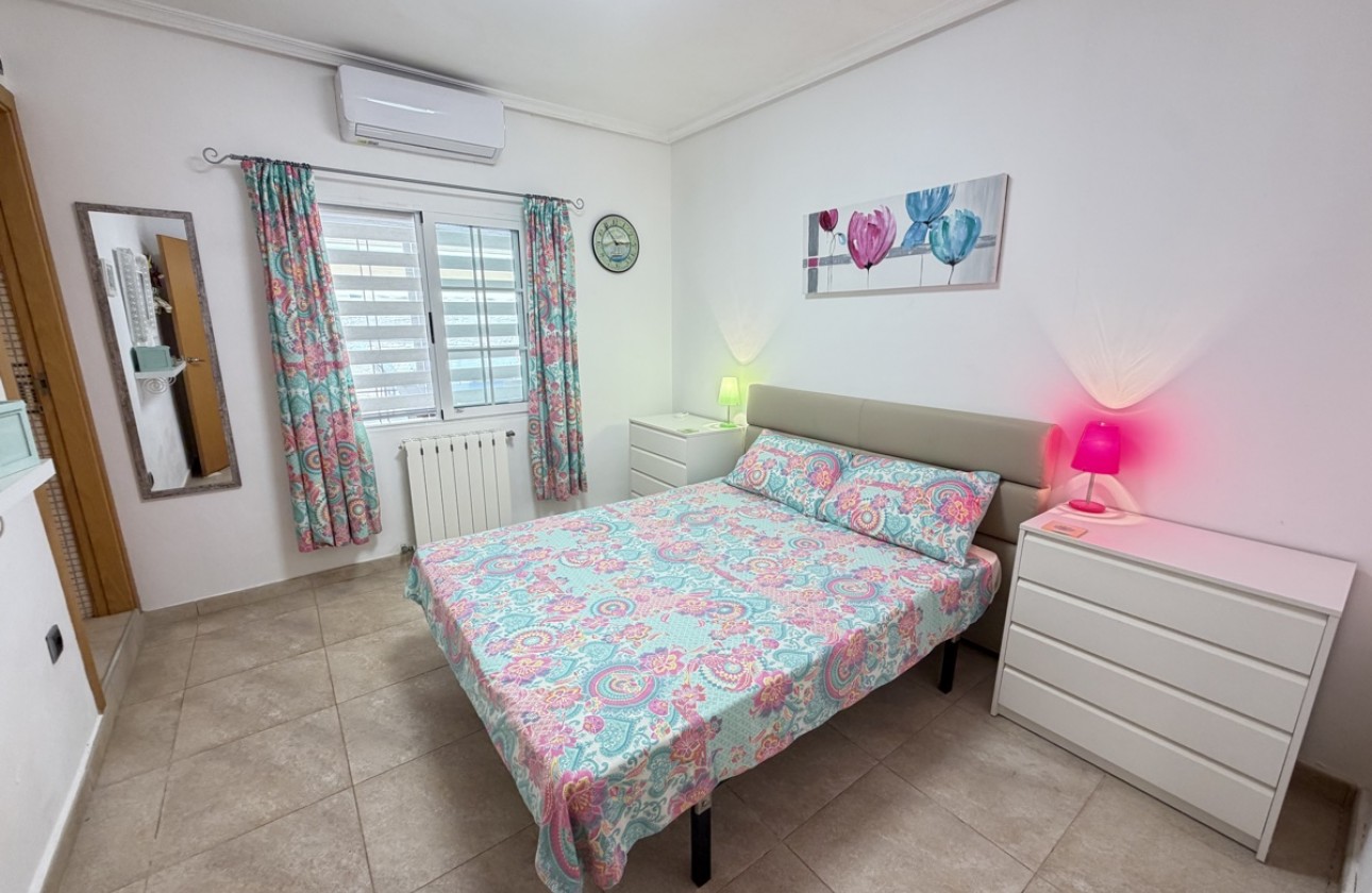 Revente - Villa - Cabo Roig