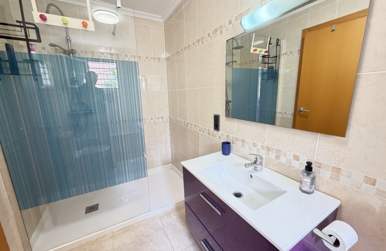 Revente - Villa - Cabo Roig