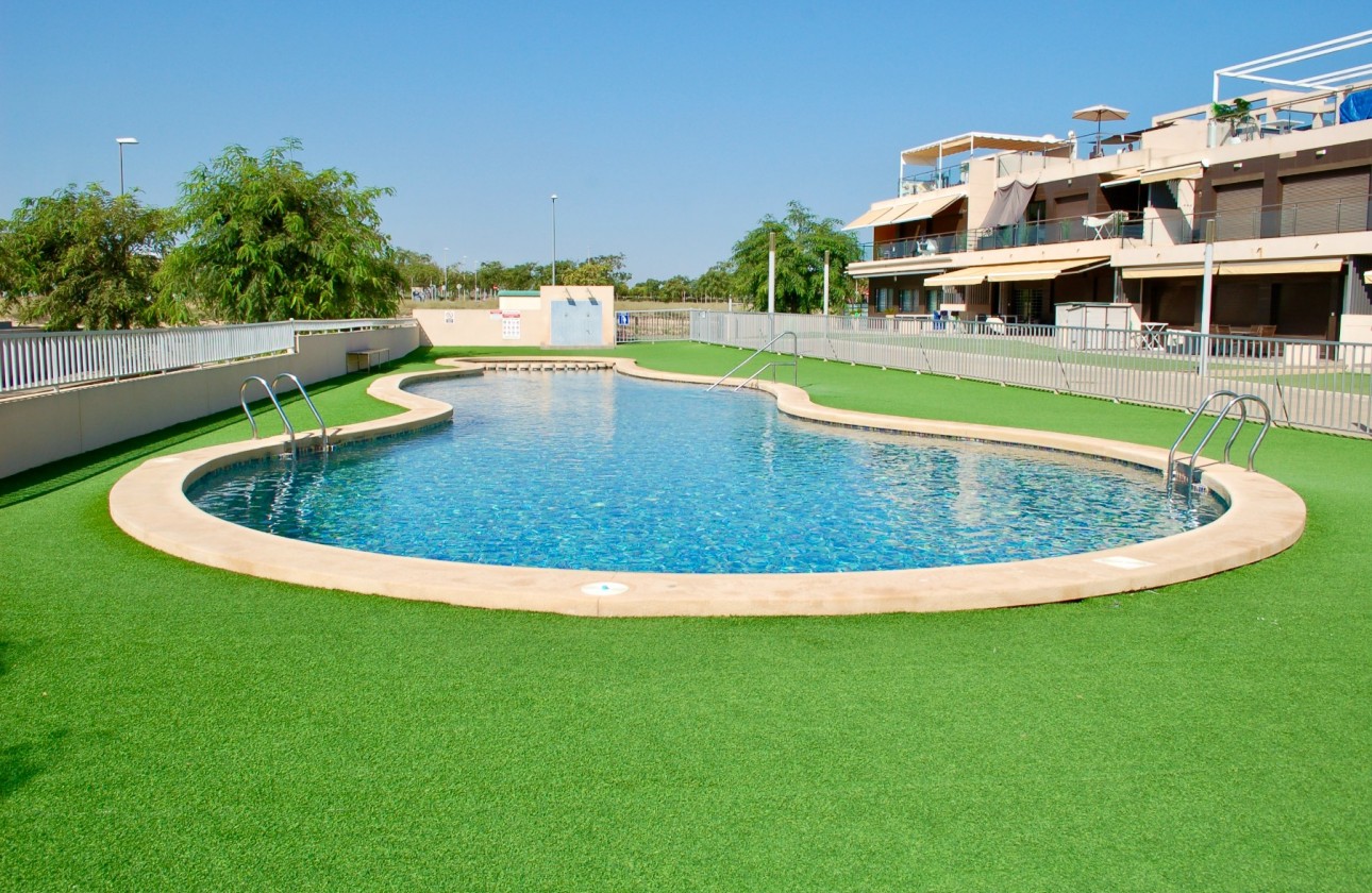 Revente - Bungalow - Pilar de la Horadada - Mil Palmeras