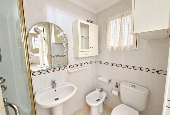 Resale - Bungalow - Torrevieja - Torreblanca