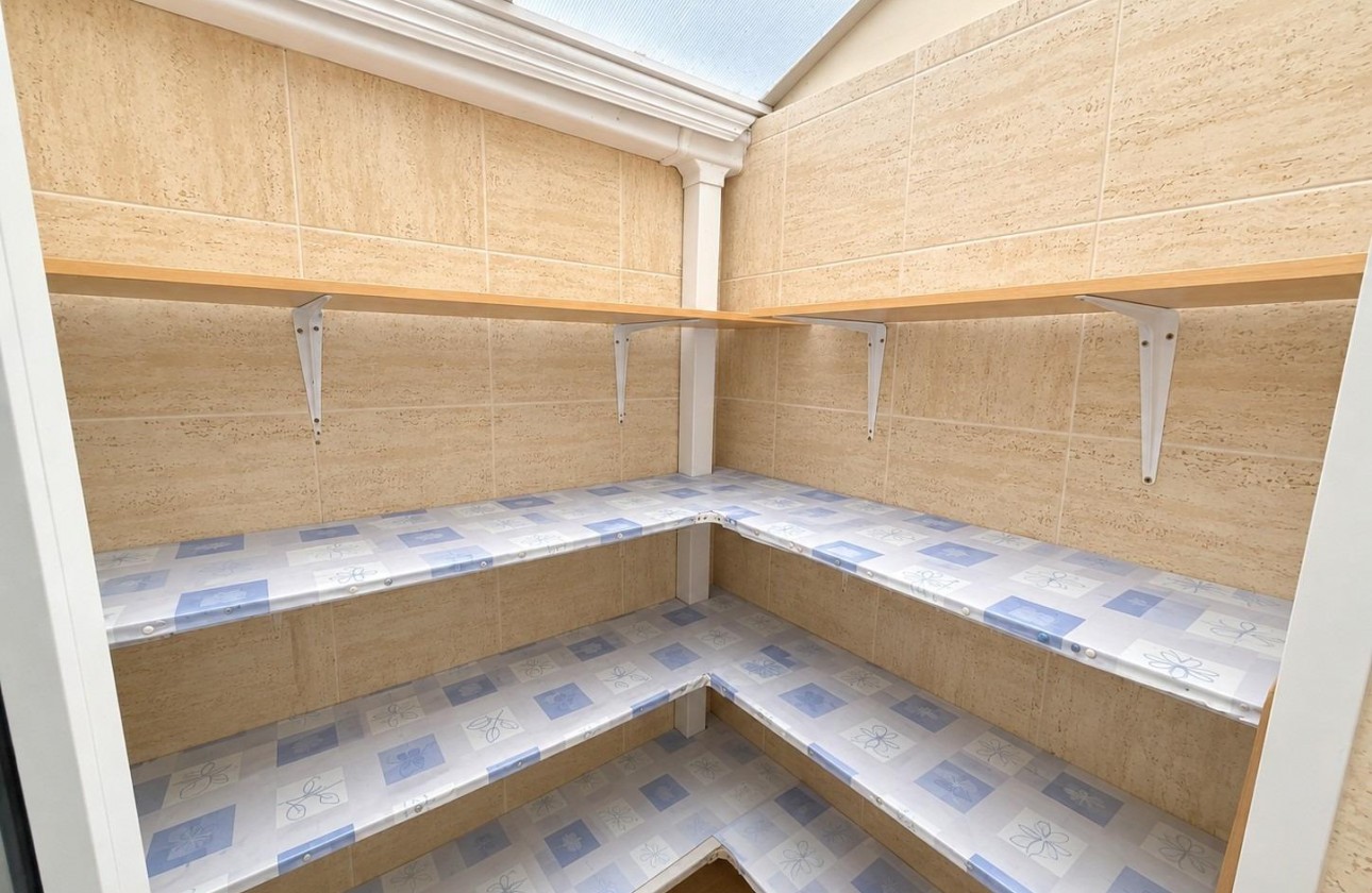 Resale - Bungalow - Torrevieja - Torreblanca