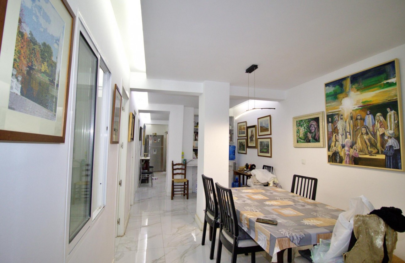 Resale - Apartment / flat - Elche - Plaza Crevillente-juzgados