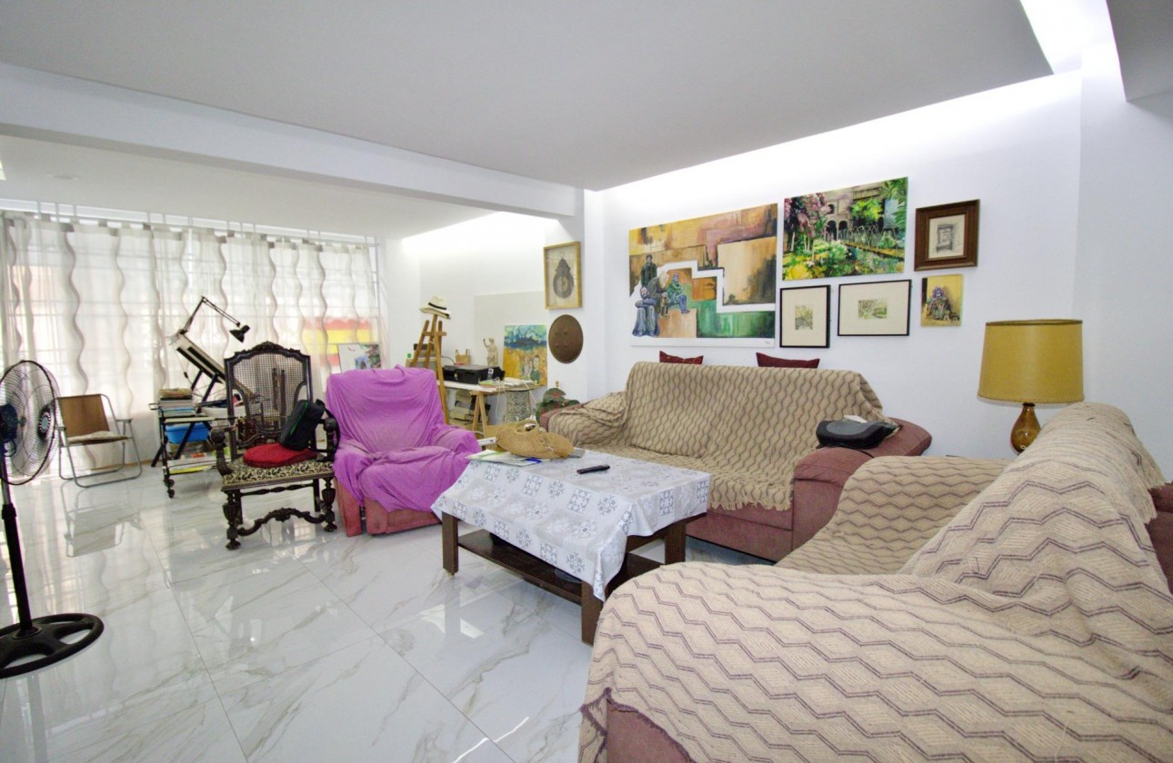 Resale - Apartment / flat - Elche - Plaza Crevillente-juzgados
