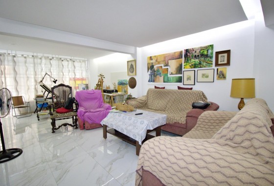 Resale - Apartment / flat - Elche - Plaza Crevillente-juzgados