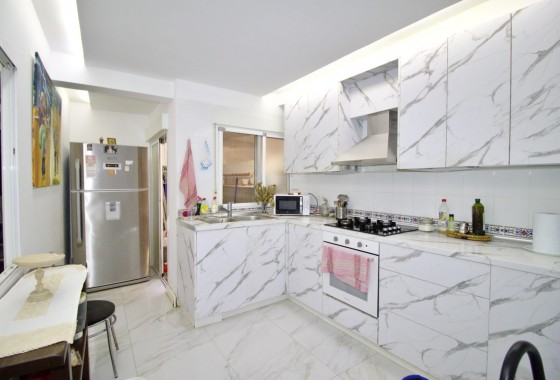 Resale - Apartment / flat - Elche - Plaza Crevillente-juzgados
