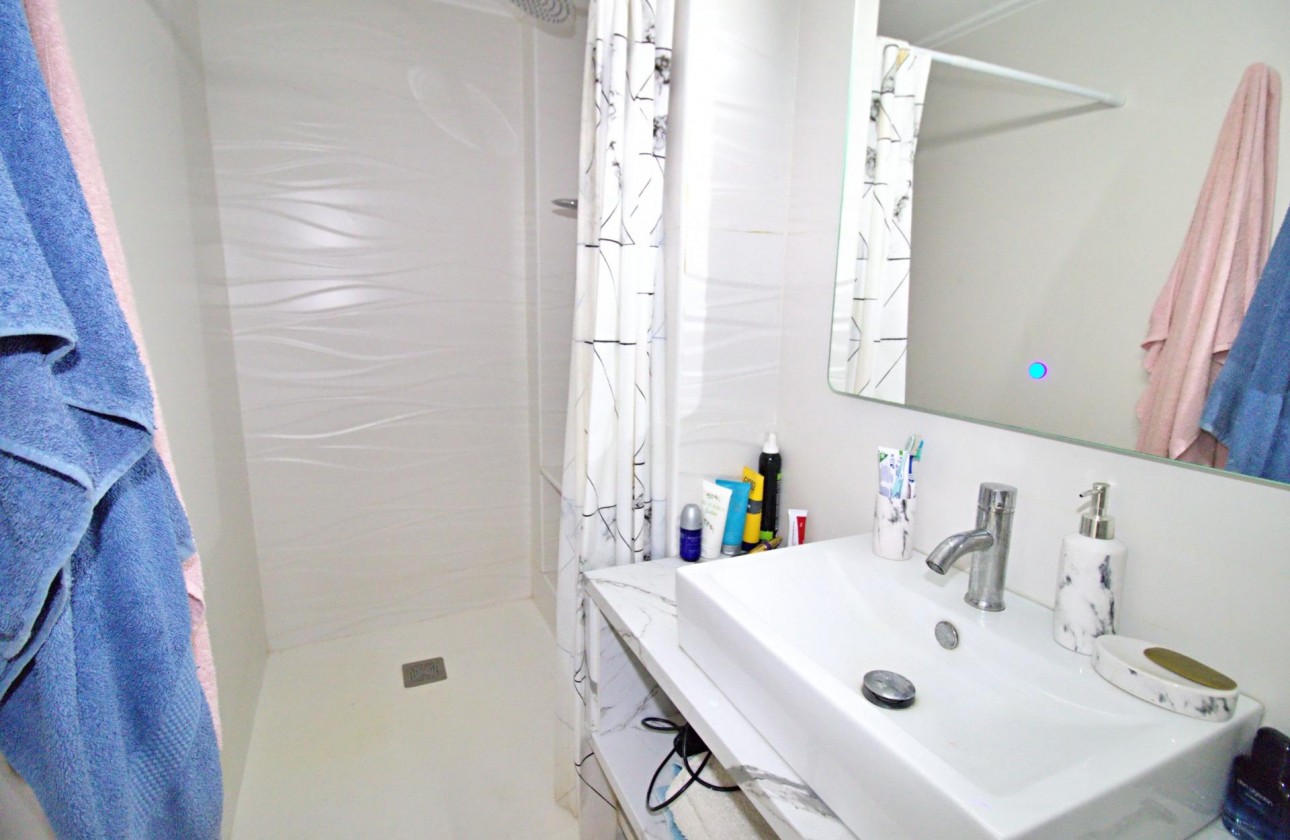 Resale - Apartment / flat - Elche - Plaza Crevillente-juzgados