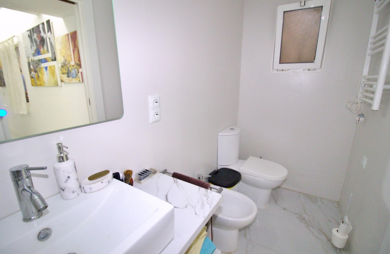 Resale - Apartment / flat - Elche - Plaza Crevillente-juzgados