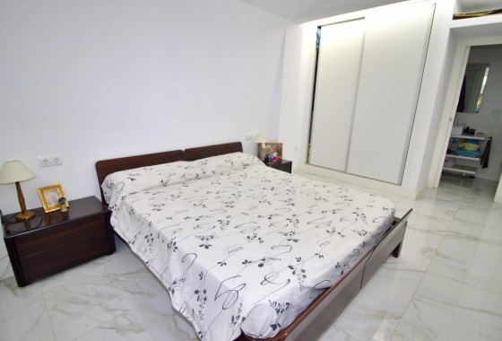 Resale - Apartment / flat - Elche - Plaza Crevillente-juzgados
