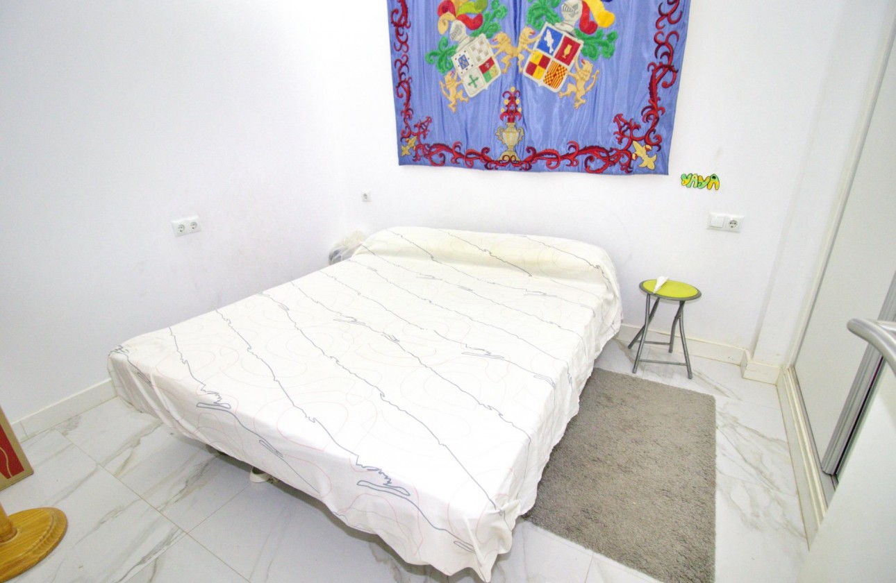 Resale - Apartment / flat - Elche - Plaza Crevillente-juzgados