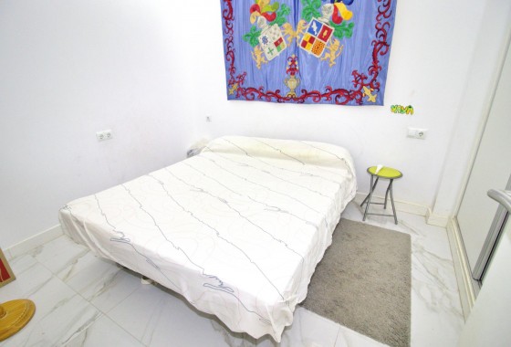 Resale - Apartment / flat - Elche - Plaza Crevillente-juzgados
