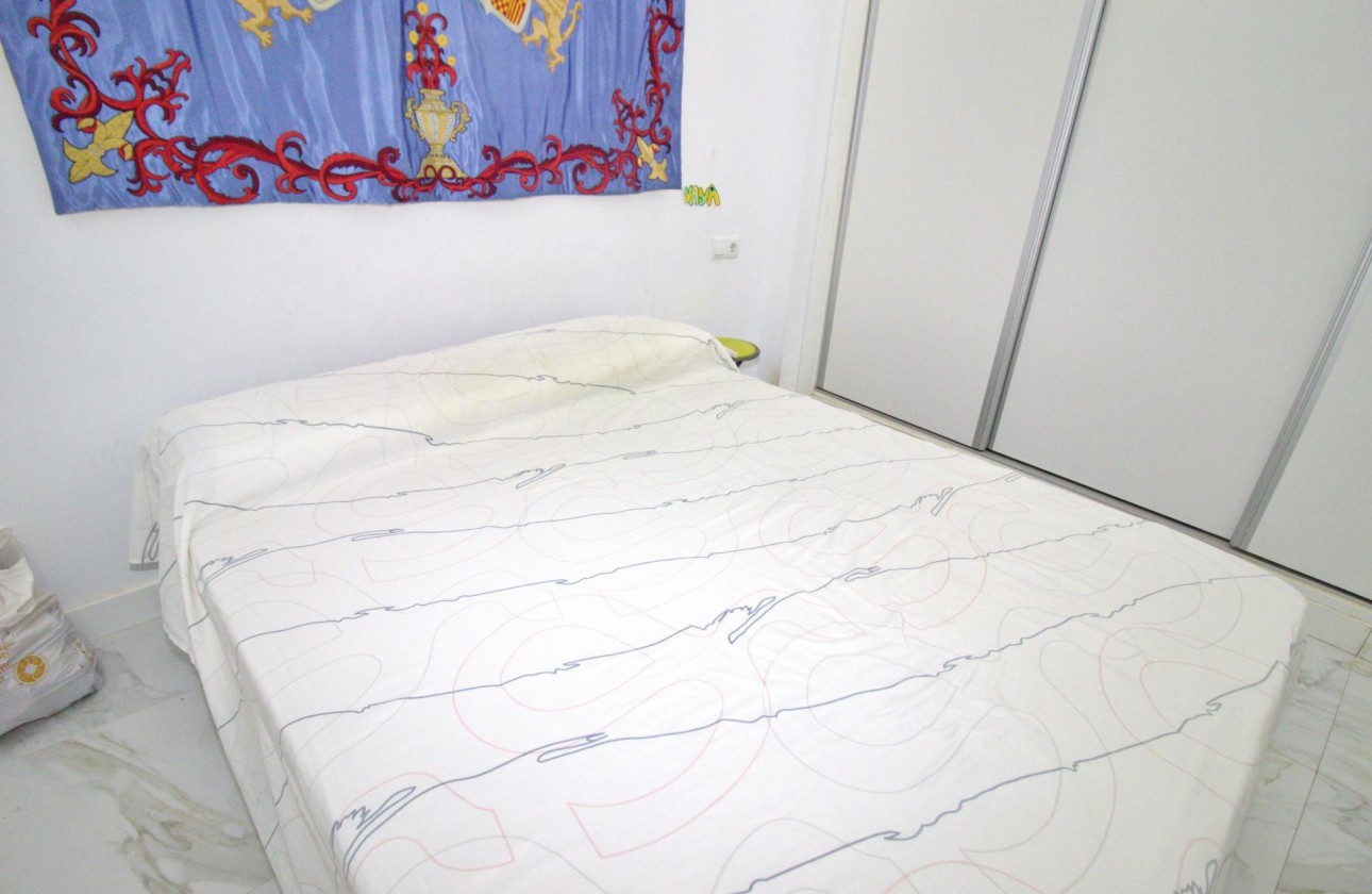 Resale - Apartment / flat - Elche - Plaza Crevillente-juzgados