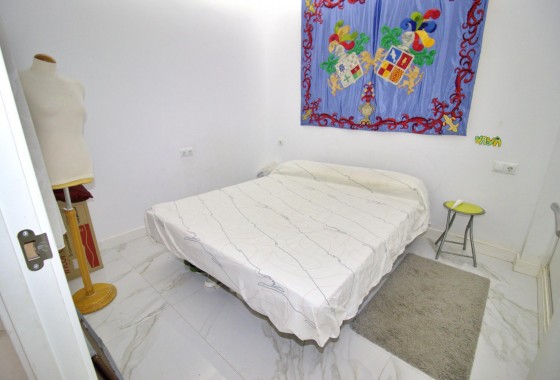 Resale - Apartment / flat - Elche - Plaza Crevillente-juzgados