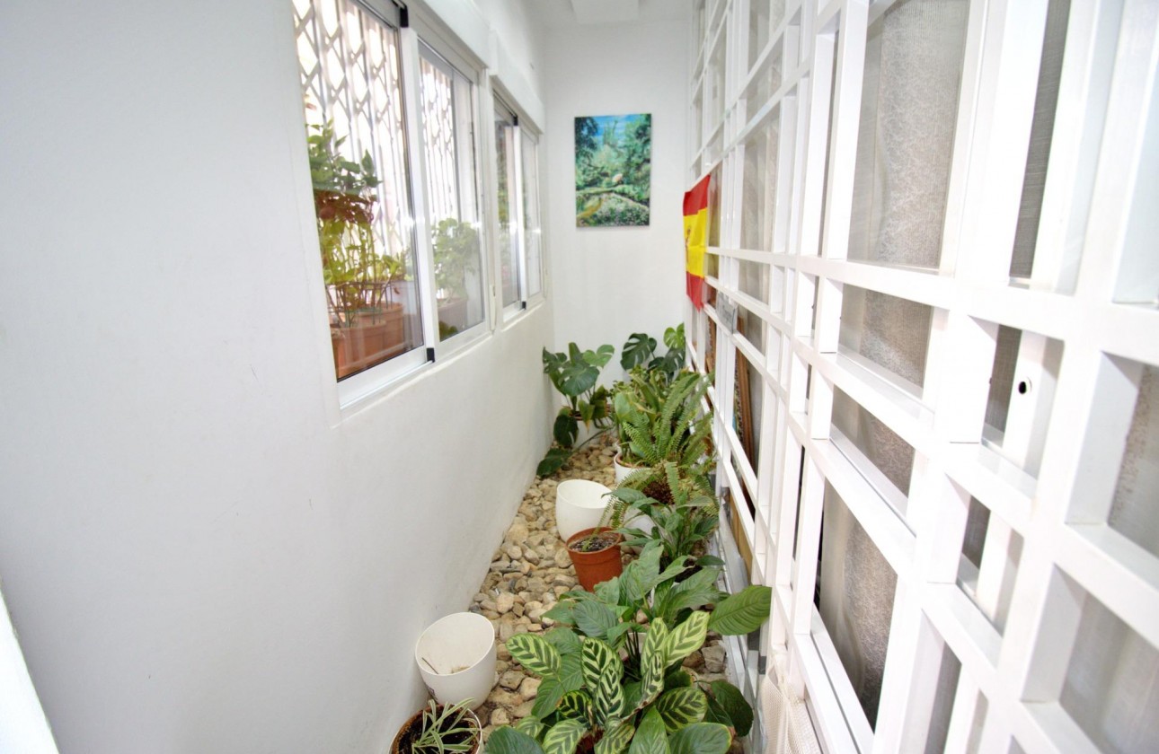 Resale - Apartment / flat - Elche - Plaza Crevillente-juzgados