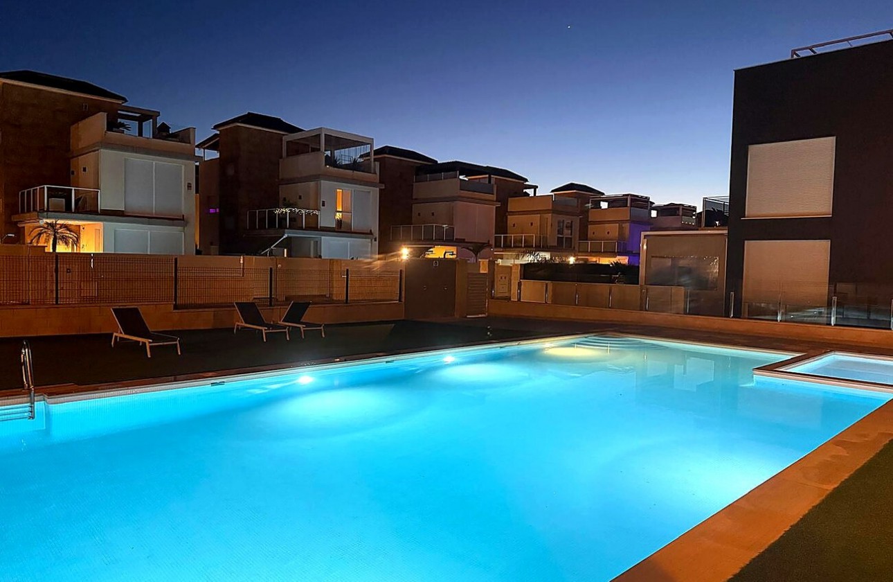 Resale - Apartment / flat - Torrevieja - Torreta florida