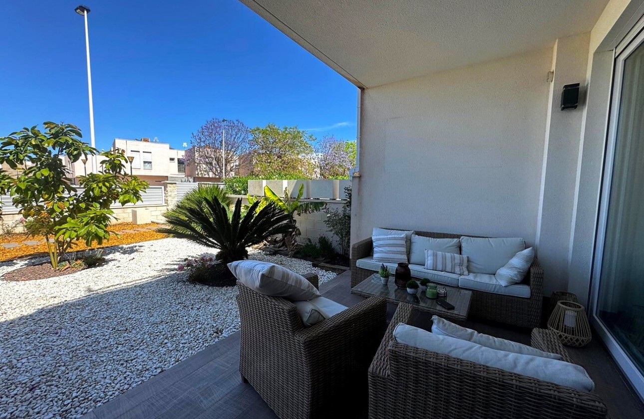 Resale - Apartment / flat - Torrevieja - Torreta florida