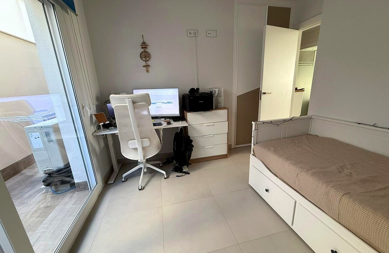 Resale - Apartment / flat - Torrevieja - Torreta florida
