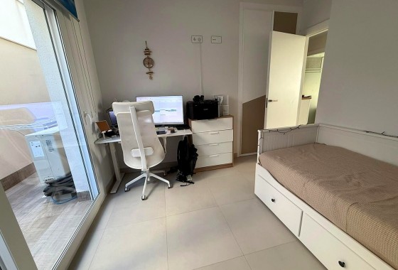 Resale - Apartment / flat - Torrevieja - Torreta florida