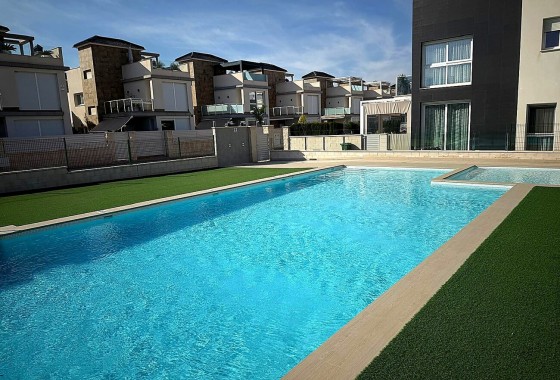 Resale - Apartment / flat - Torrevieja - Torreta florida