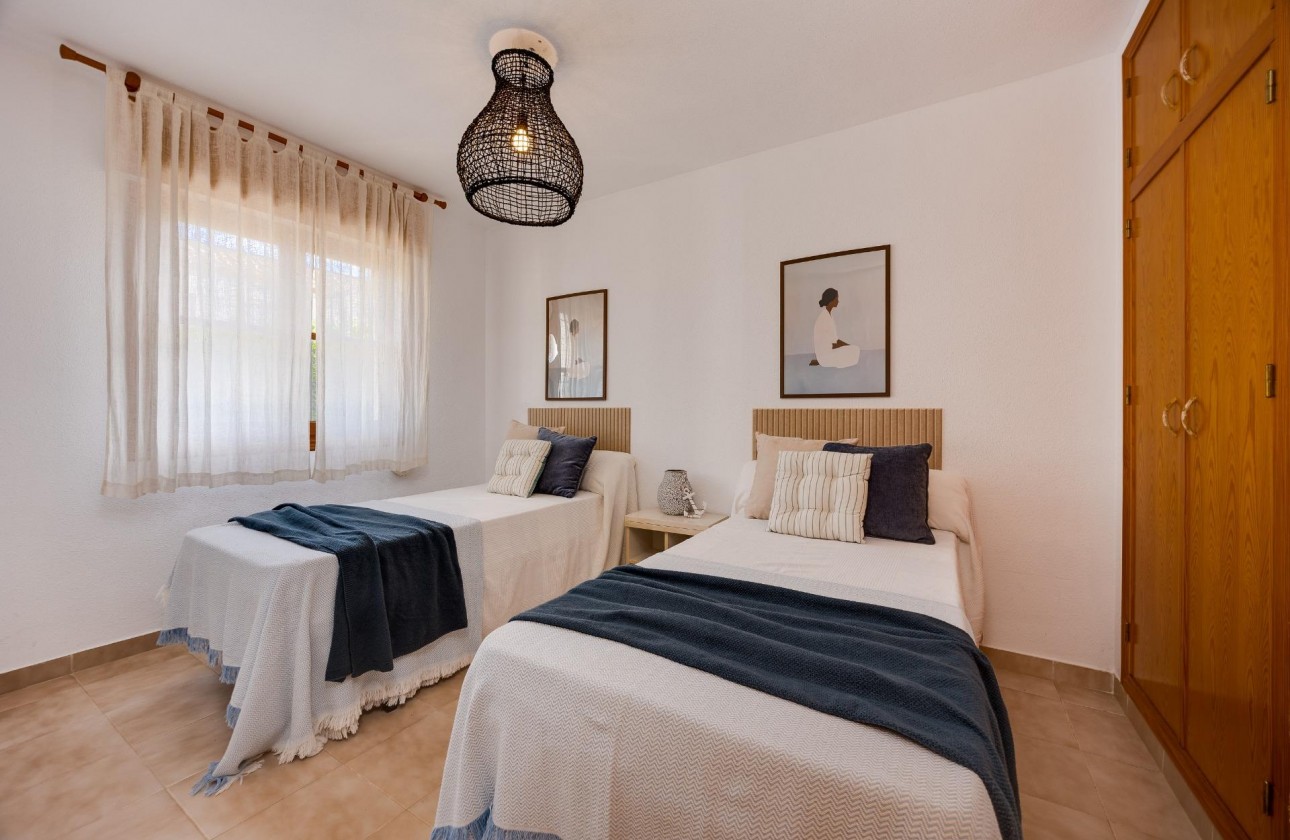 Resale - Bungalow - Torrevieja - Los balcones
