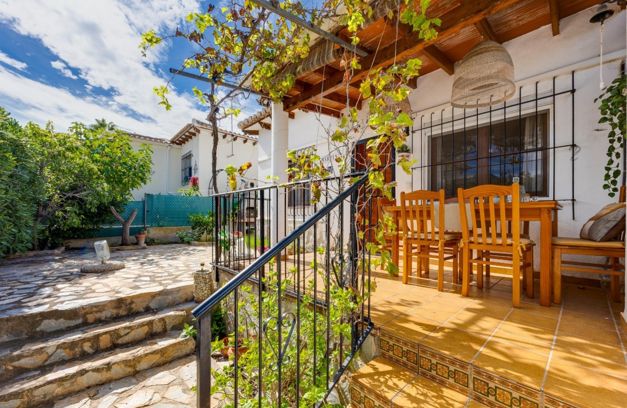 Resale - Bungalow - Torrevieja - Los balcones