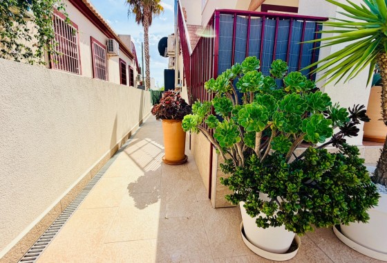 Resale - Villa - Daya Vieja - Costa Blanca